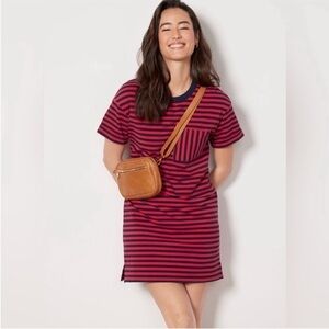 EVEREVE Braxton Tee Dress Navy Red Stripe Womens Size Medium